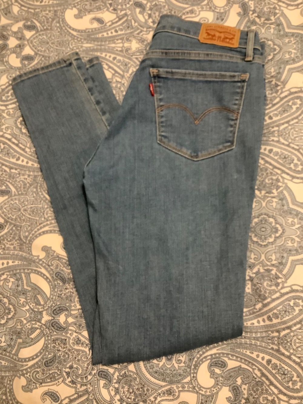Levi’s - Picture 4 of 8